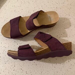 Dansko Women's Purple Sandals